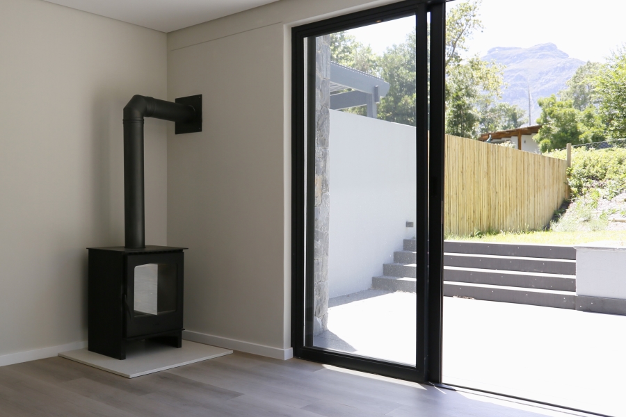 4 Bedroom Property for Sale in Bokkemanskloof Western Cape